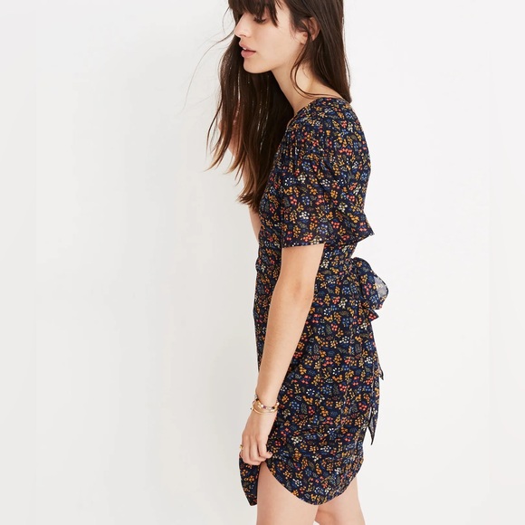 Madewell Cross-Front Mini Dress in Garden Party - Size 00 - Picture 2 of 7